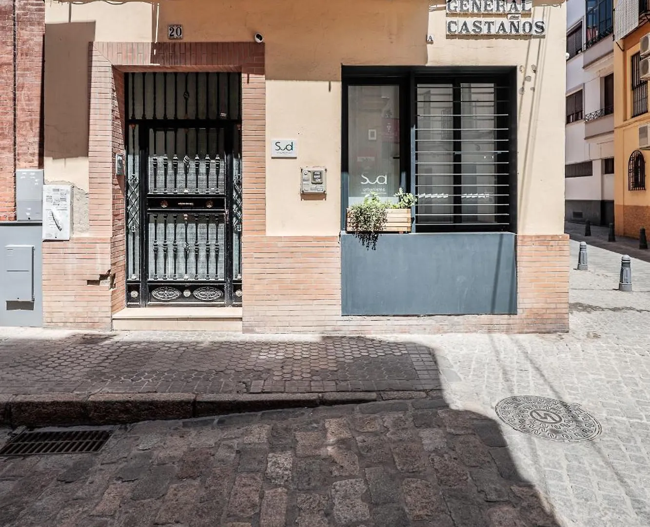 Pure Seville Elegance And Confort 0*,  Spain